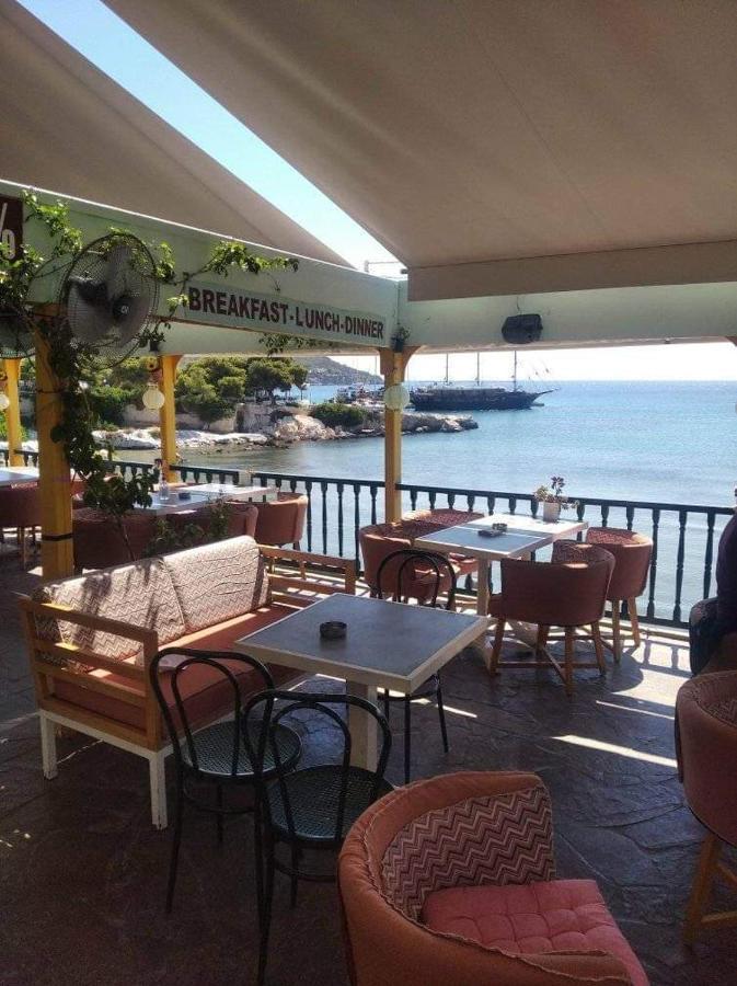 Ammoudia Rooms Agia Marina  Exteriör bild